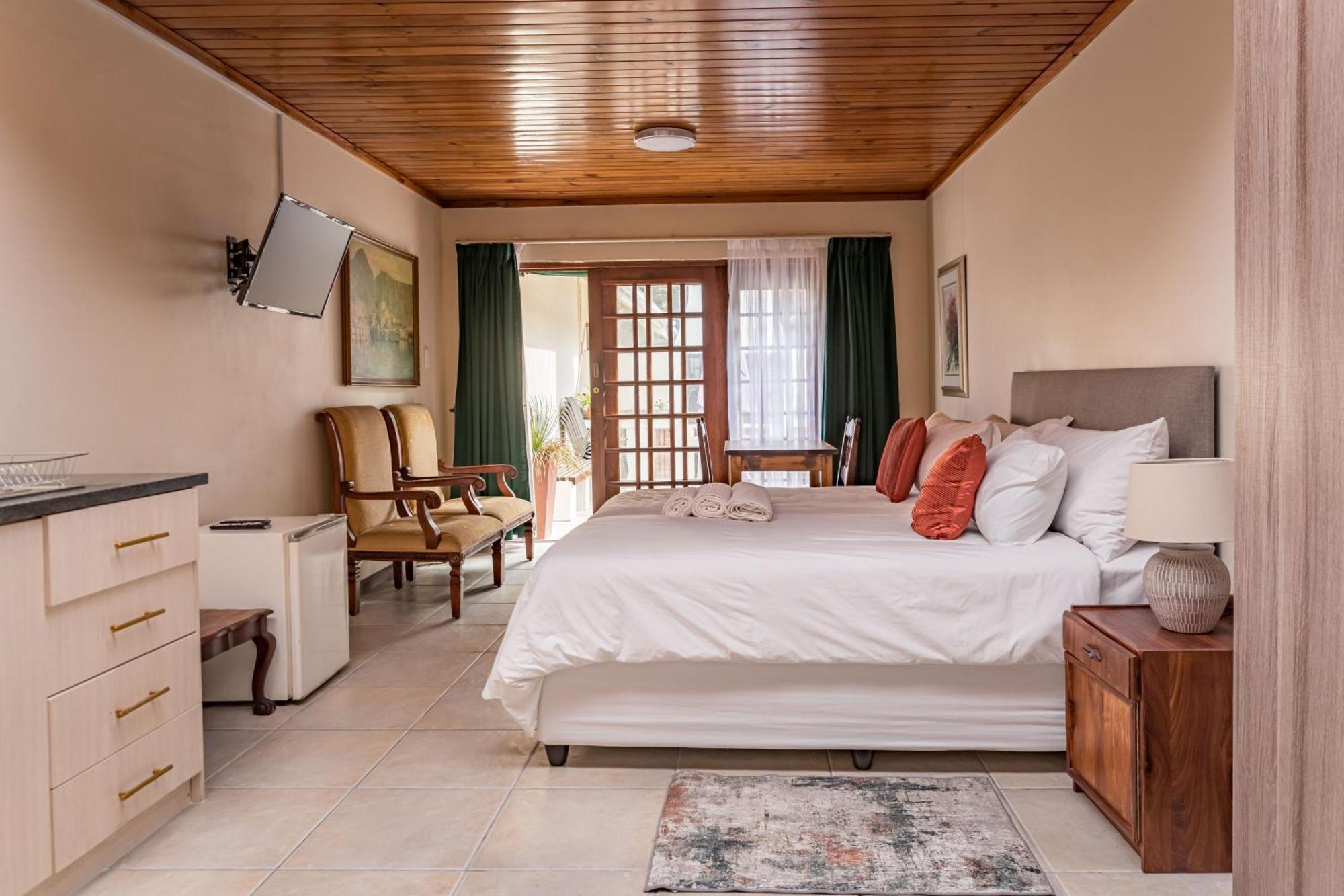 Dolliwarie Guesthouse Parow Exteriör bild